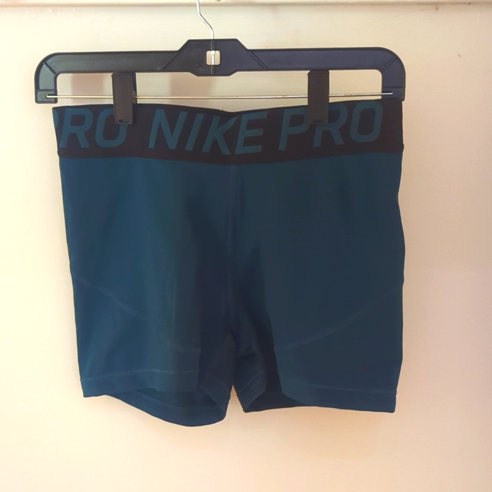 Nike Women's Pro 3” Shorts
